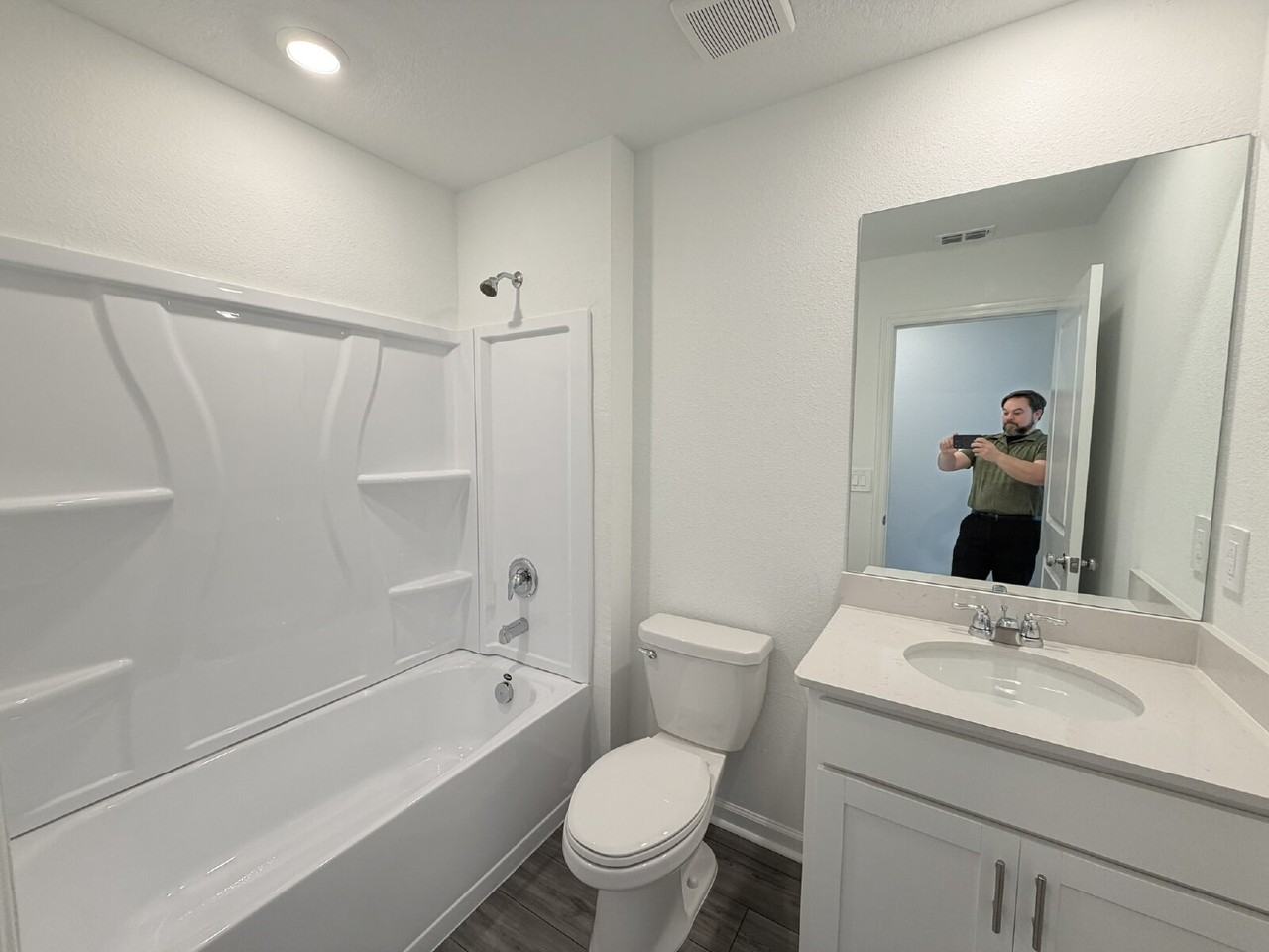 5469 Northwest 22nd Drive - Photo 7 of 10