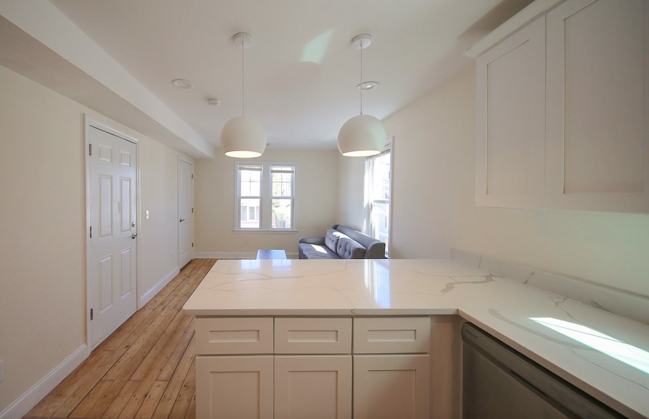 21 E Transit St - Photo 7 of 8