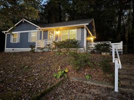 featured image of 702 Holly Ave