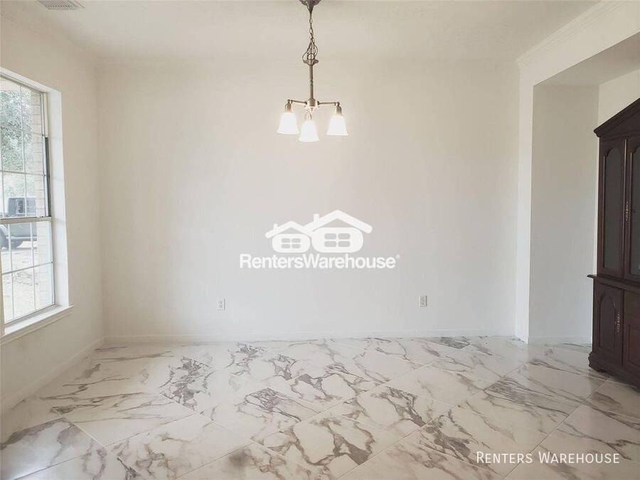 18819 Knobby Oaks Pl - Photo 7 of 26