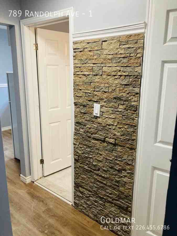 789 Randolph Ave #1 - Photo 3 of 10