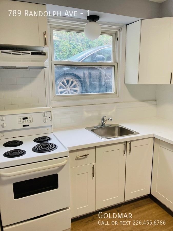 789 Randolph Ave #1 - Photo 6 of 10