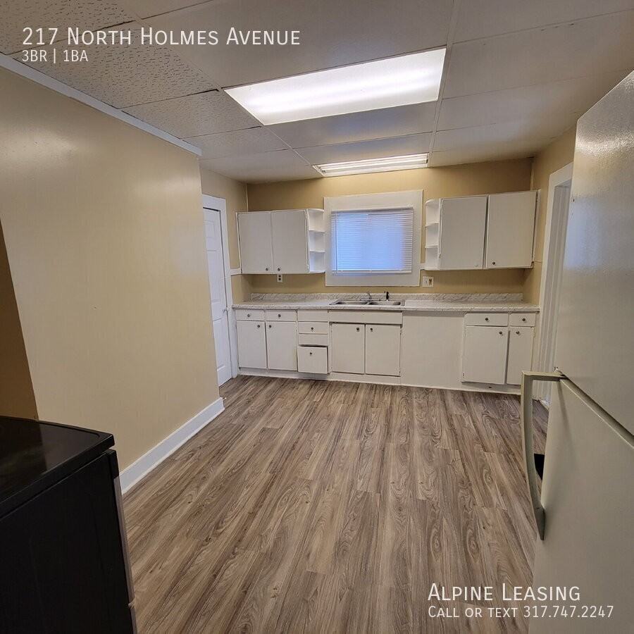 217 North Holmes Avenue - Photo 5 of 8