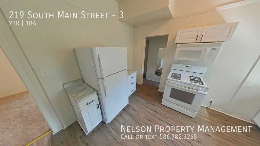 219 S Main St #3 - Photo 2 of 8