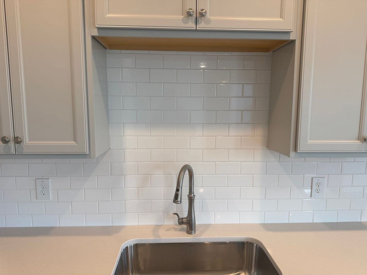 102 Hawthorne Landing Dr - Photo 4 of 21