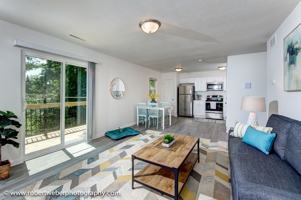 featured image of 250 E Bristol St #B22