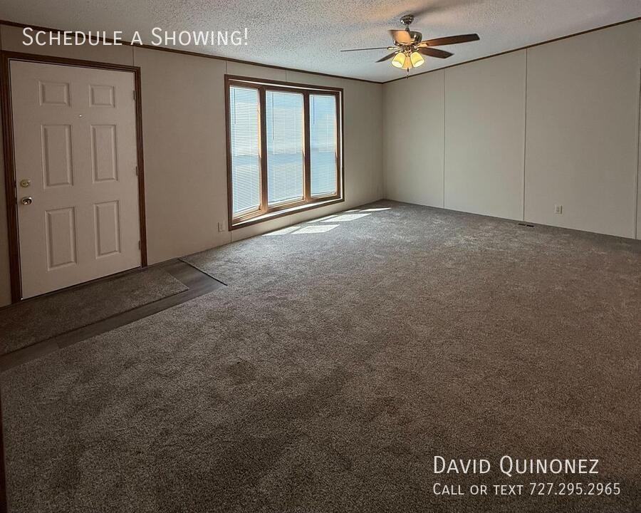 51102 Freedom Way - Photo 3 of 12