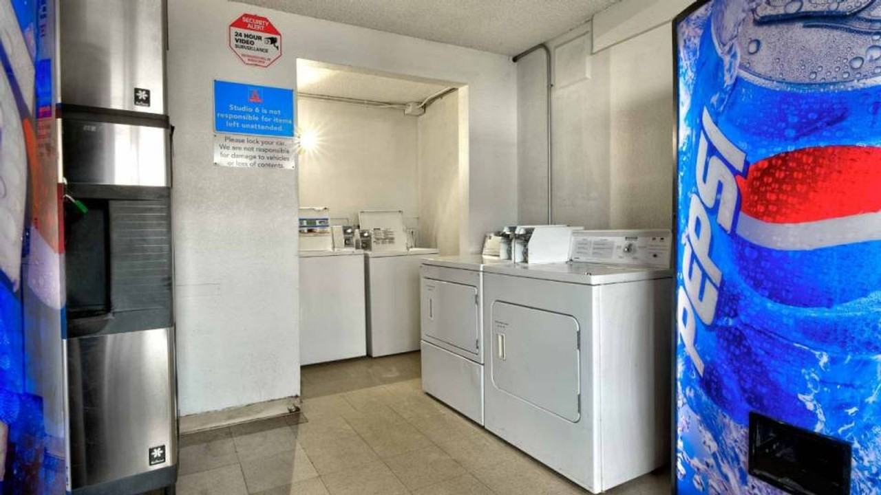 Mesa Studios - Photo 6 of 25