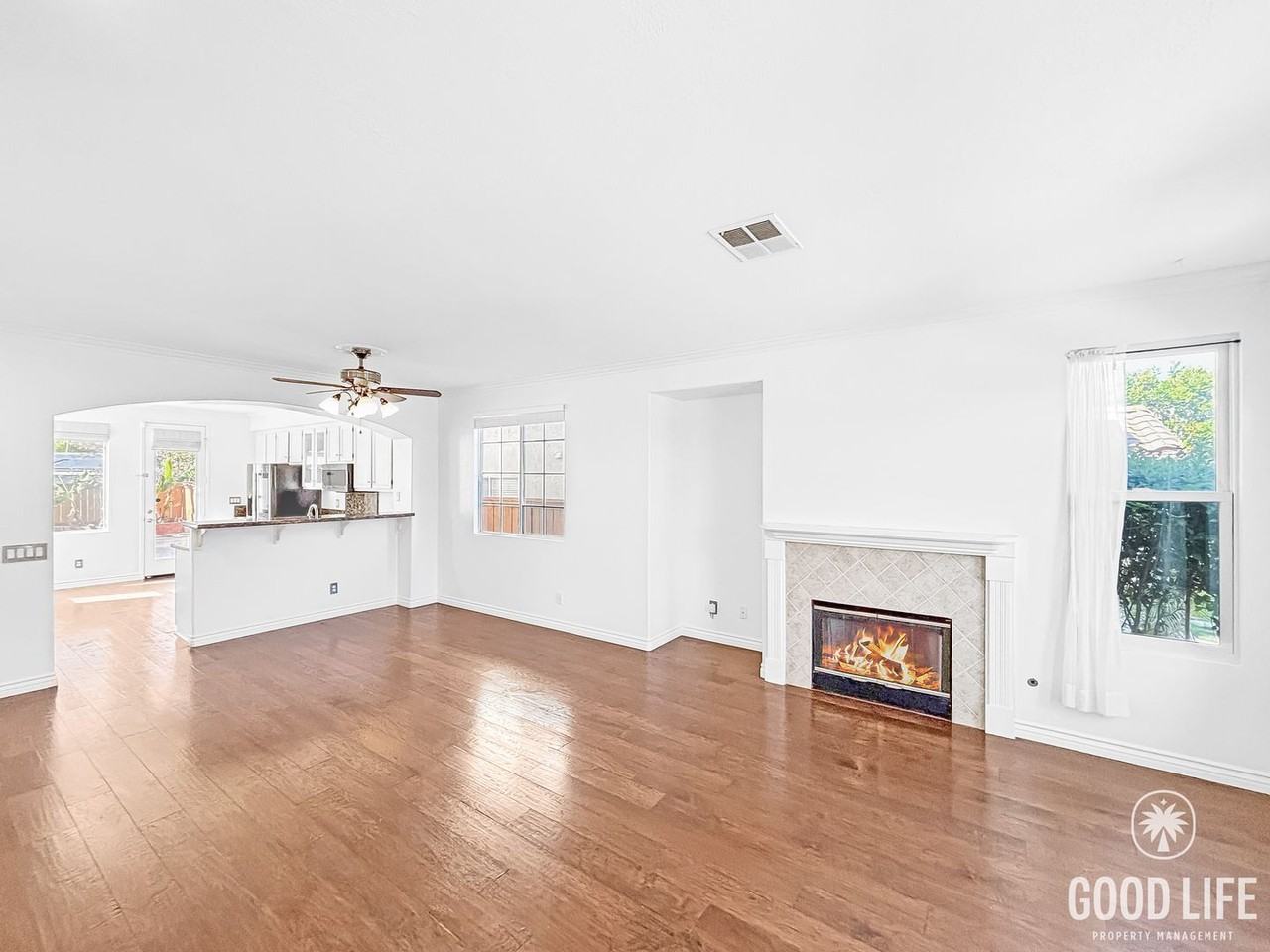 2412 Mackenzie Creek Rd - Photo 2 of 33