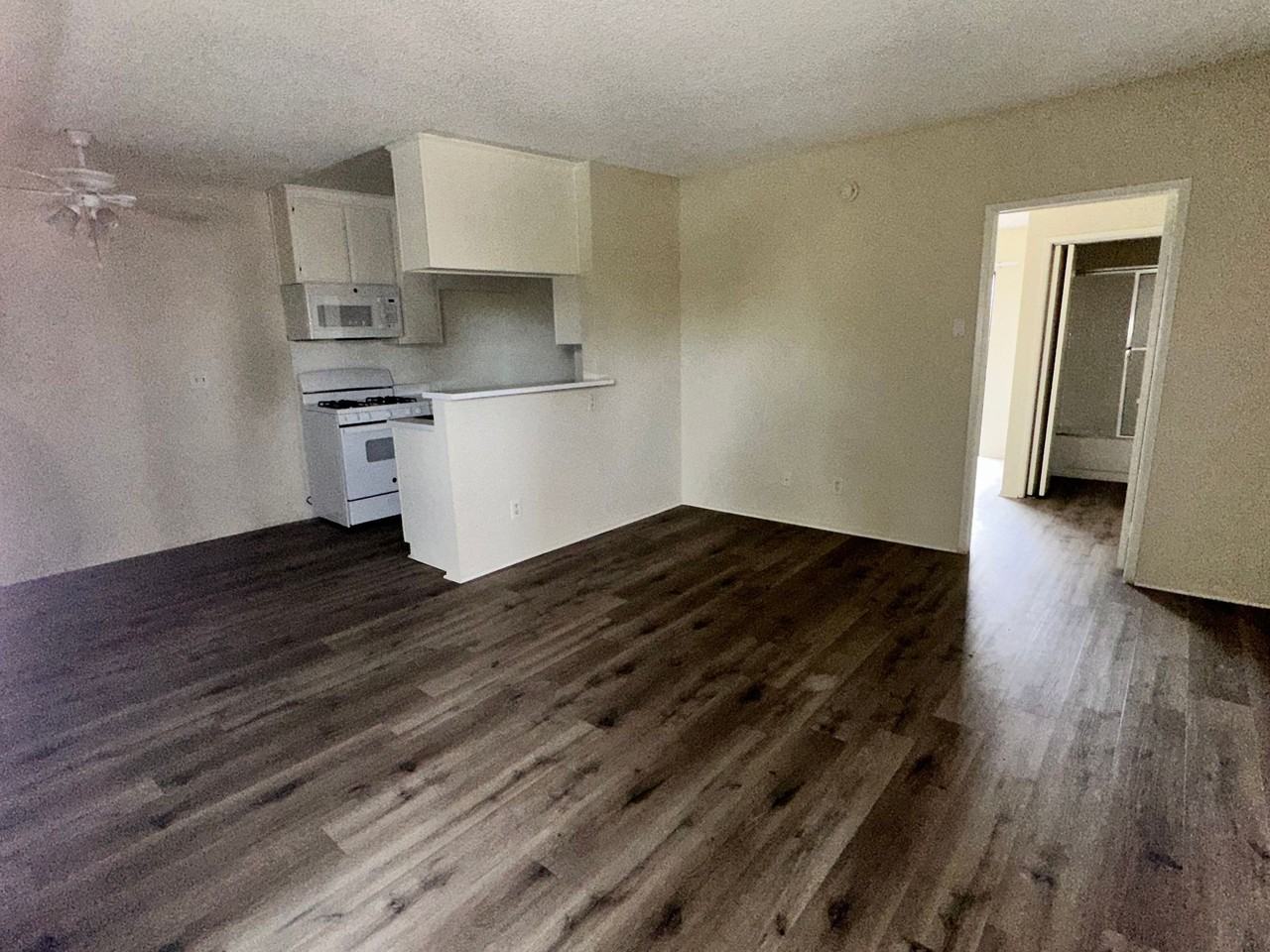 Lassen Carriage House LLC - Photo 4 of 12