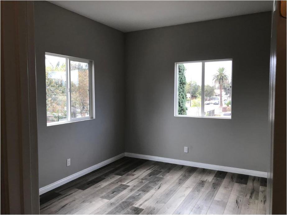 1476 E 107th St - Photo 7 of 9