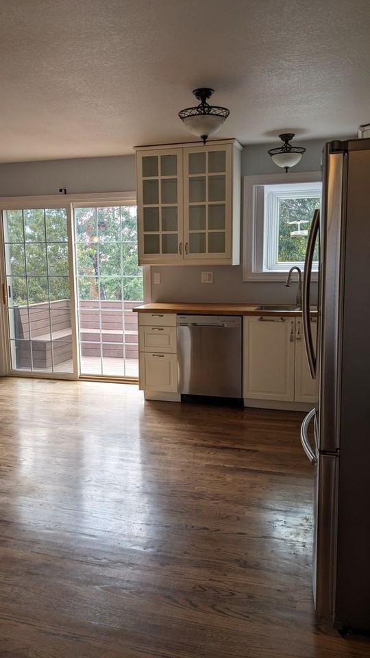 5473 Alteza Dr - Photo 7 of 50