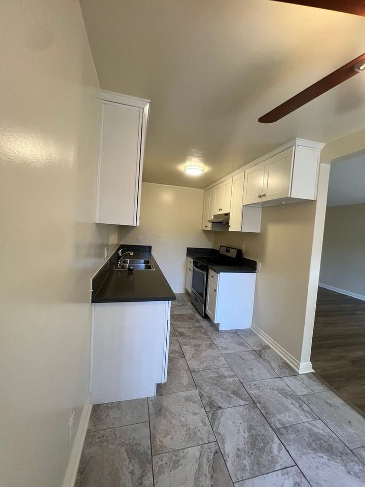 #287 - Photo 3 of 20