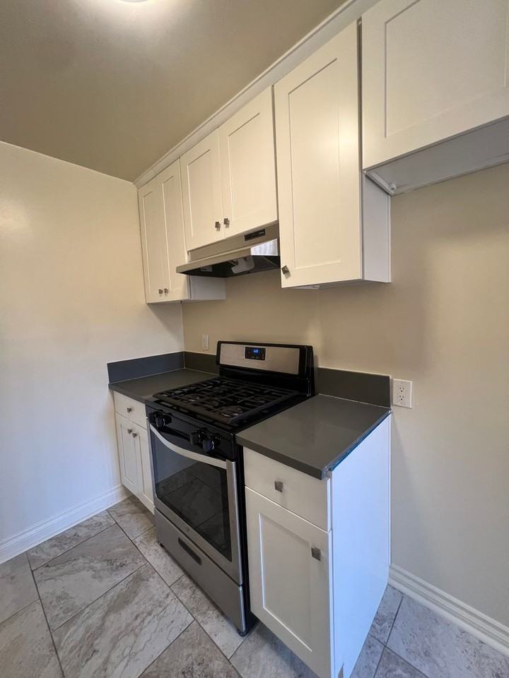 #287 - Photo 4 of 20