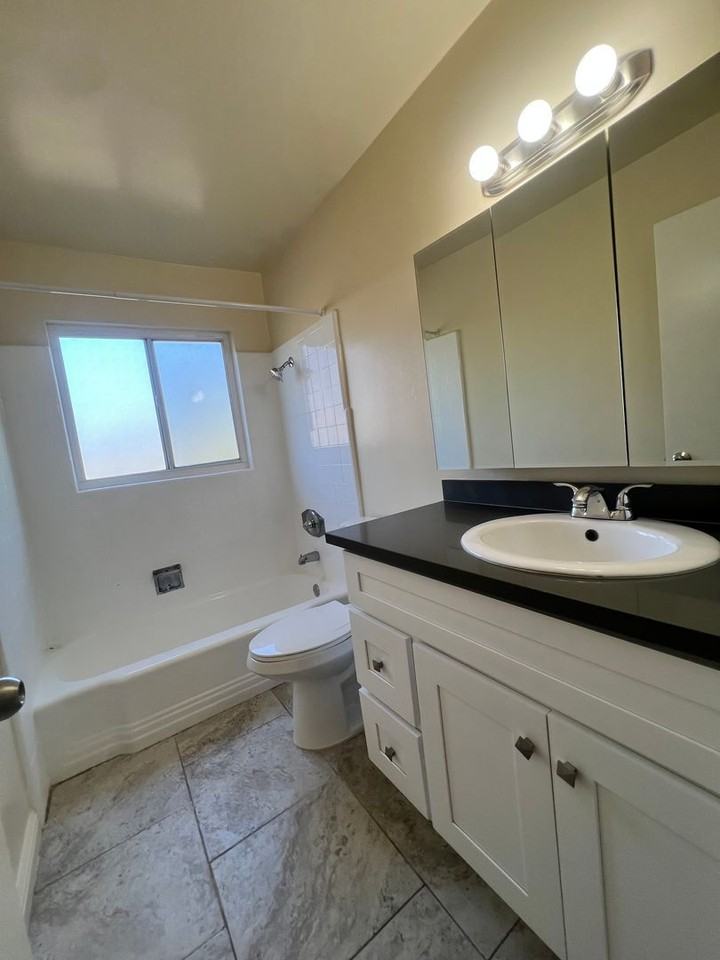 #287 - Photo 7 of 20