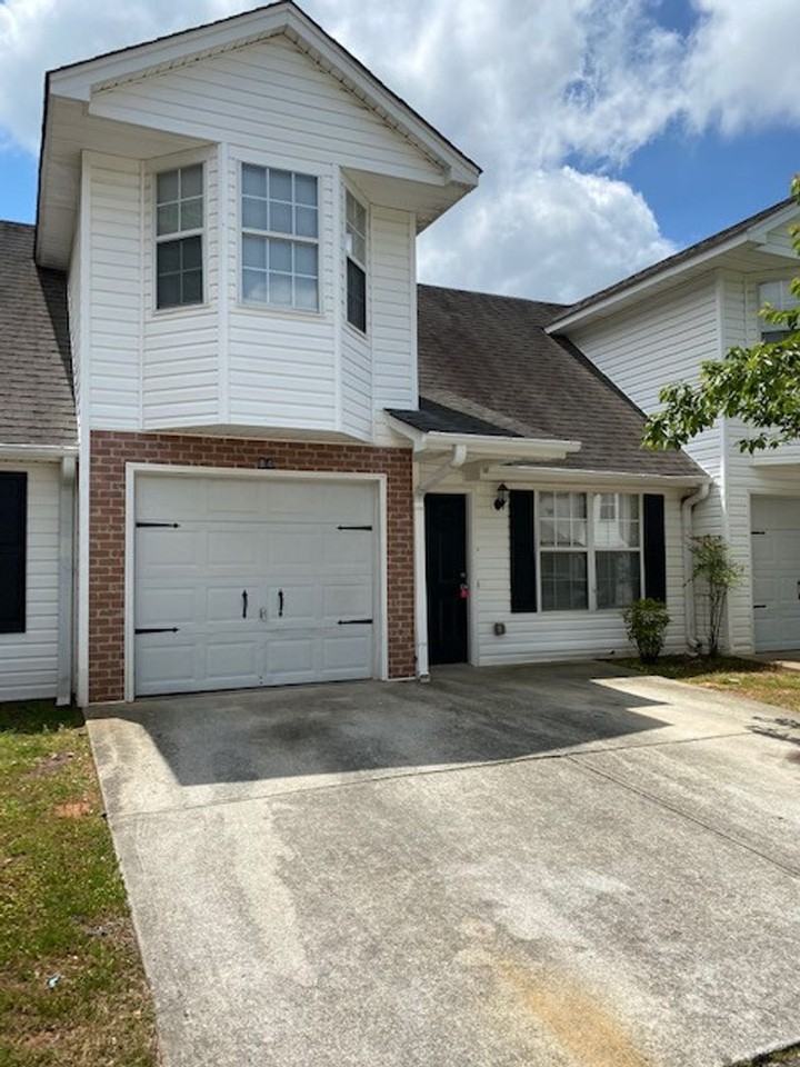 209 E Wilson St #84 - Photo 6 of 11