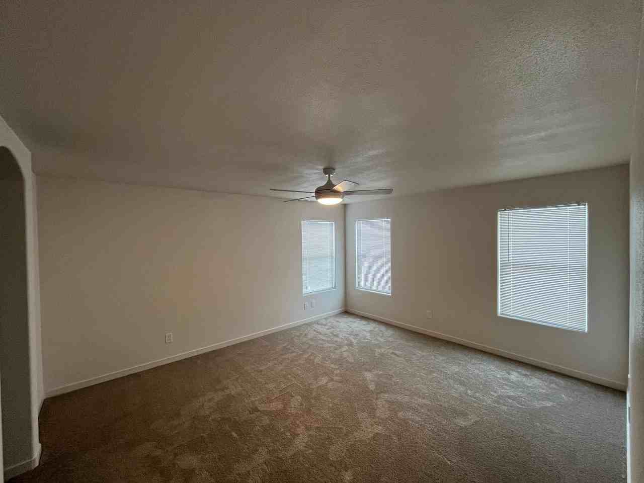 6646 Black Oil Dr - Photo 6 of 36