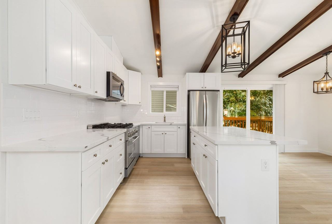 7638 139th Pl Ne - Photo 7 of 26