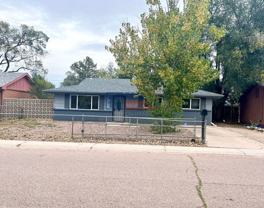 425 Rosewood Dr - Photo 1 of 1