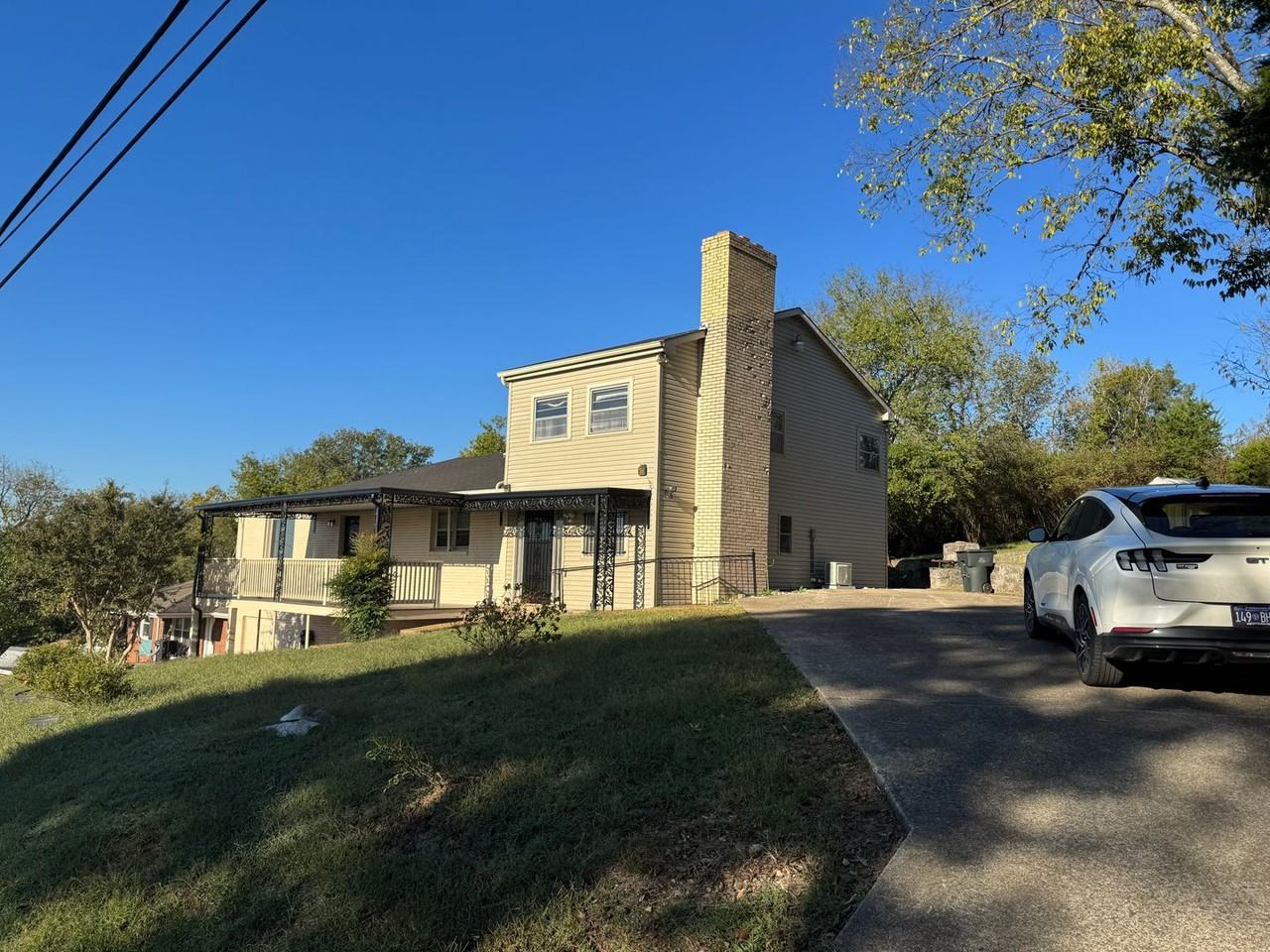 2109 W Summitt Ave - Photo 4 of 25