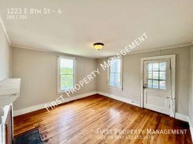 1223 E 8th St #4 - Photo 1 of 1