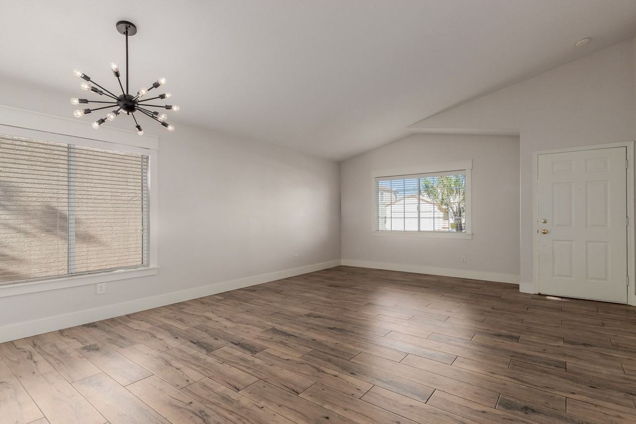 3185 Dancing Hills Ave - Photo 3 of 28