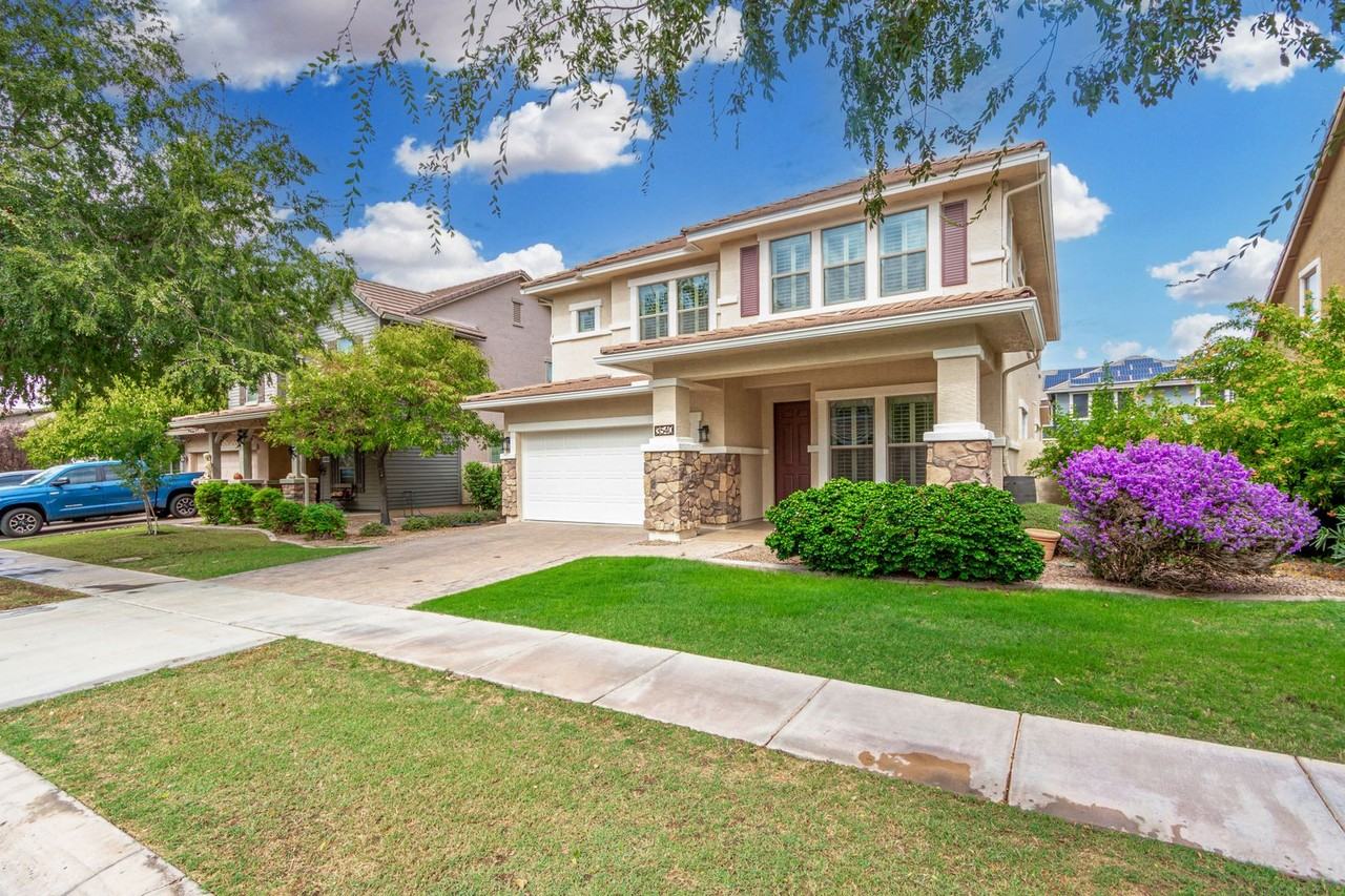 3540 E Mesquite St - Photo 3 of 44