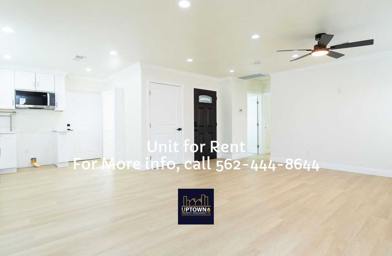 4951 Astor Ave - Photo 3 of 19
