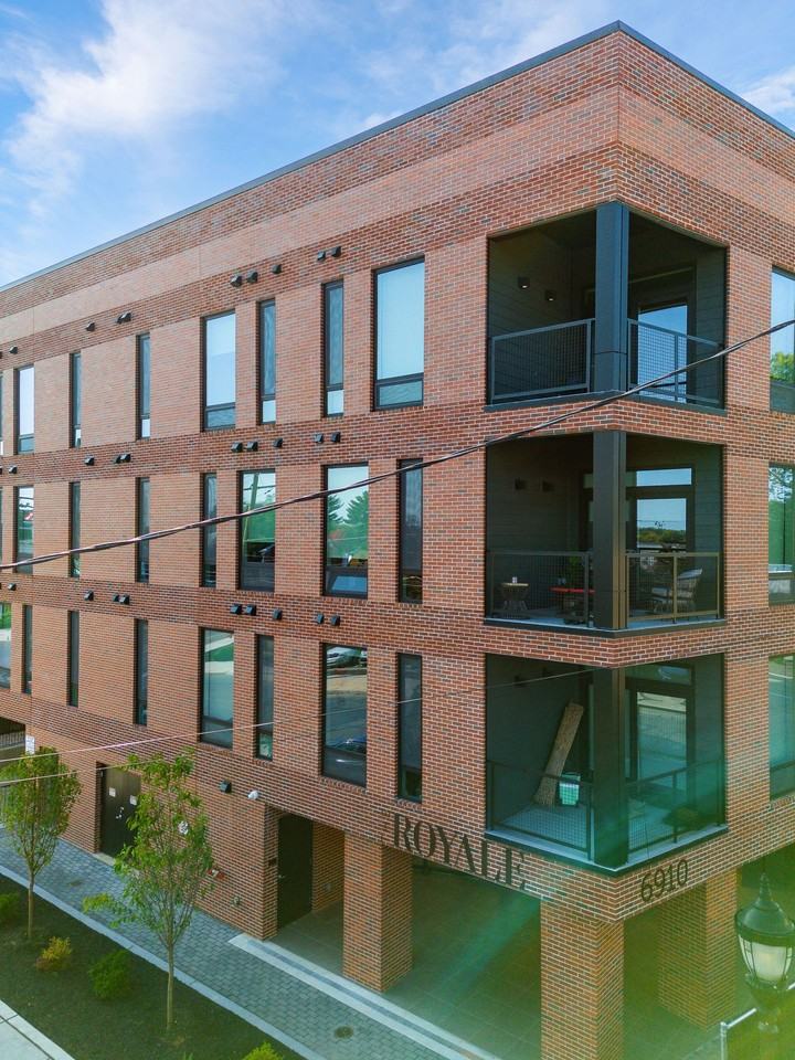 The Royale - Photo 2 of 50