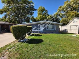 623 Stadium St - Photo 1 of 1