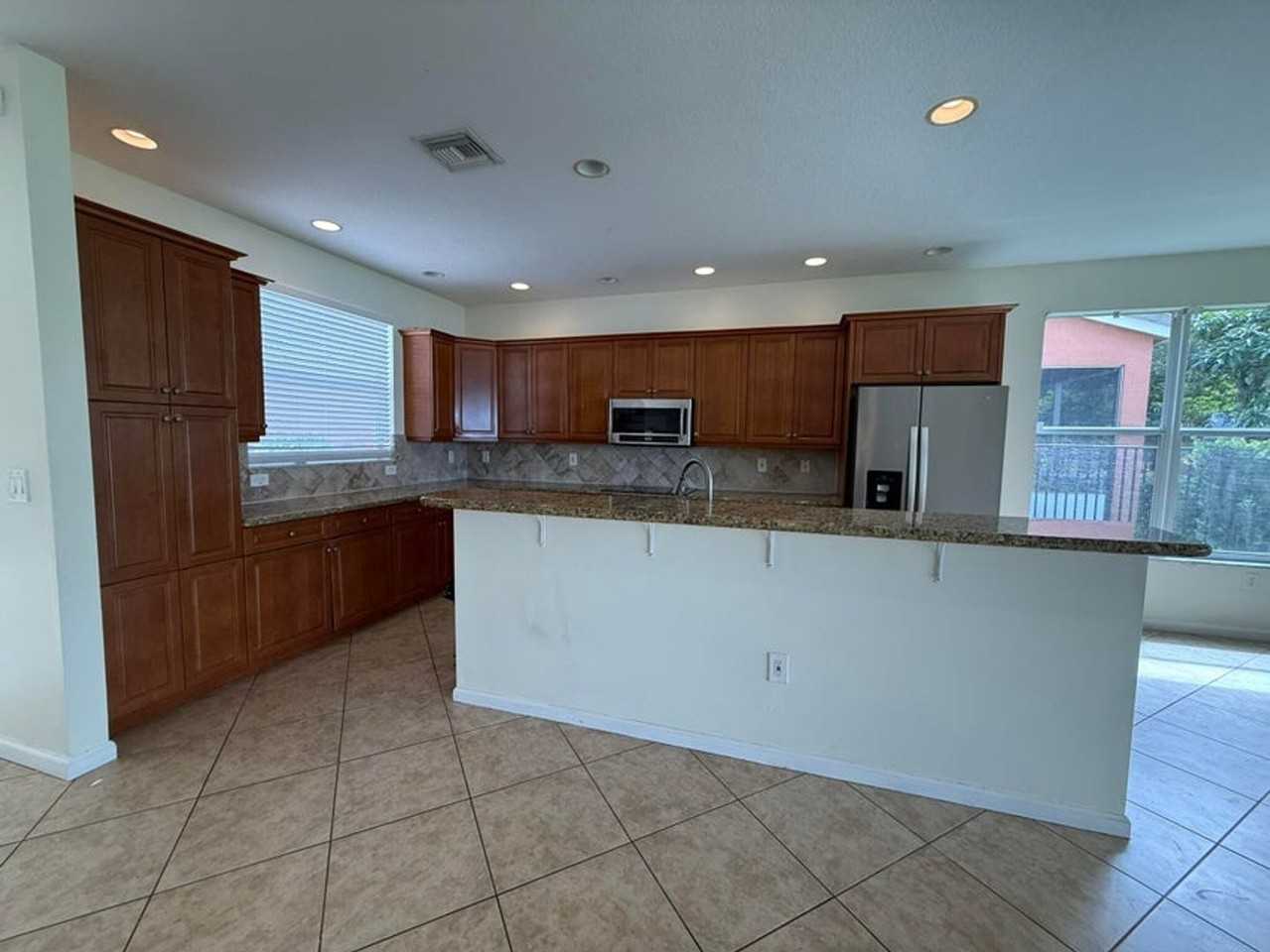 2793 Shaughnessy Drive - Photo 3 of 17