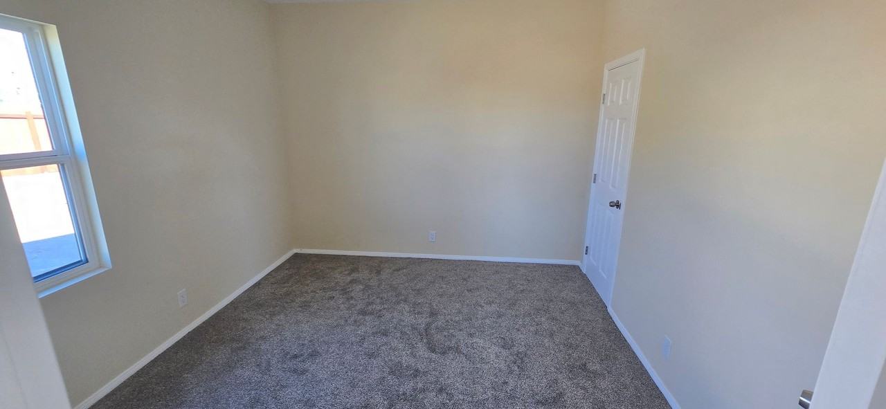 13358 Verbena St - Photo 5 of 8