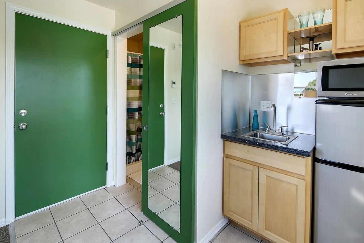 Affordable Studios on Cap Hill! - Photo 6 of 11