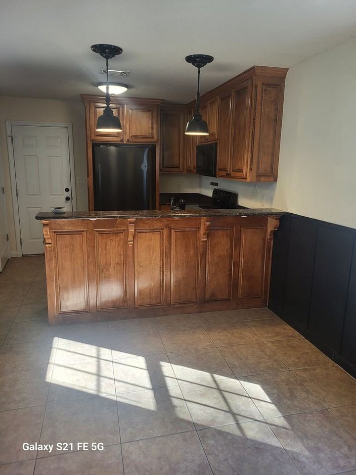 4756 Stonewall Cir - Photo 6 of 20