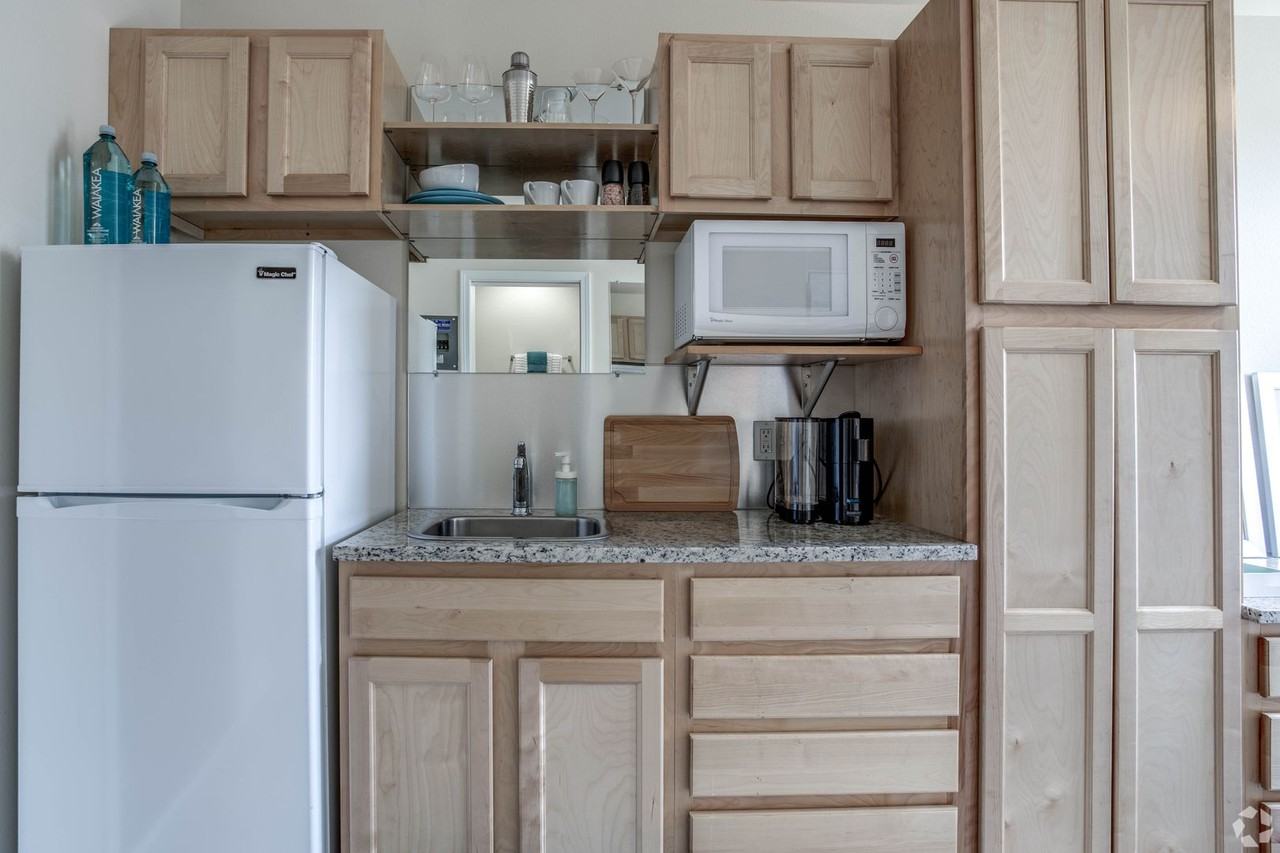 Studio Apartments near Fremont and Wallingford - Photo 5 of 14