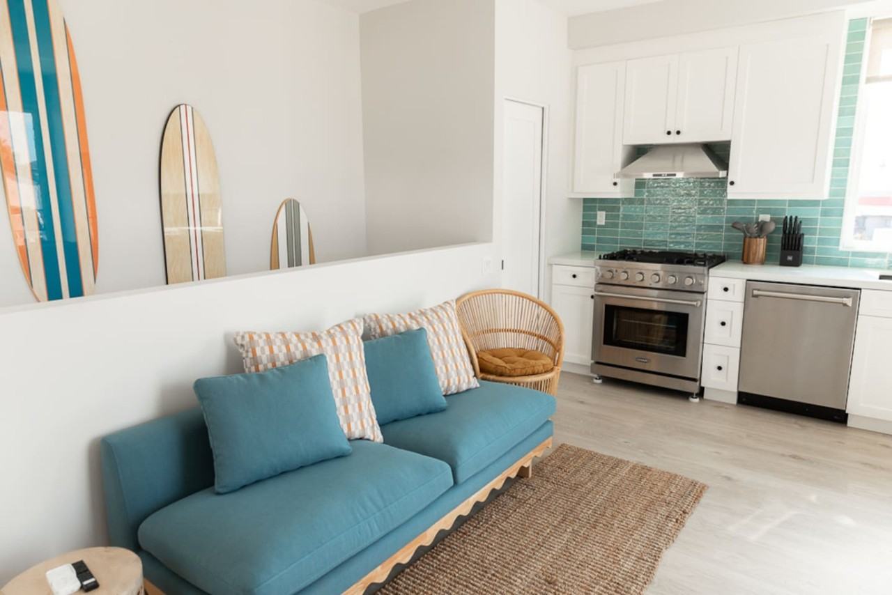 227 1st St #3 - Photo 4 of 26