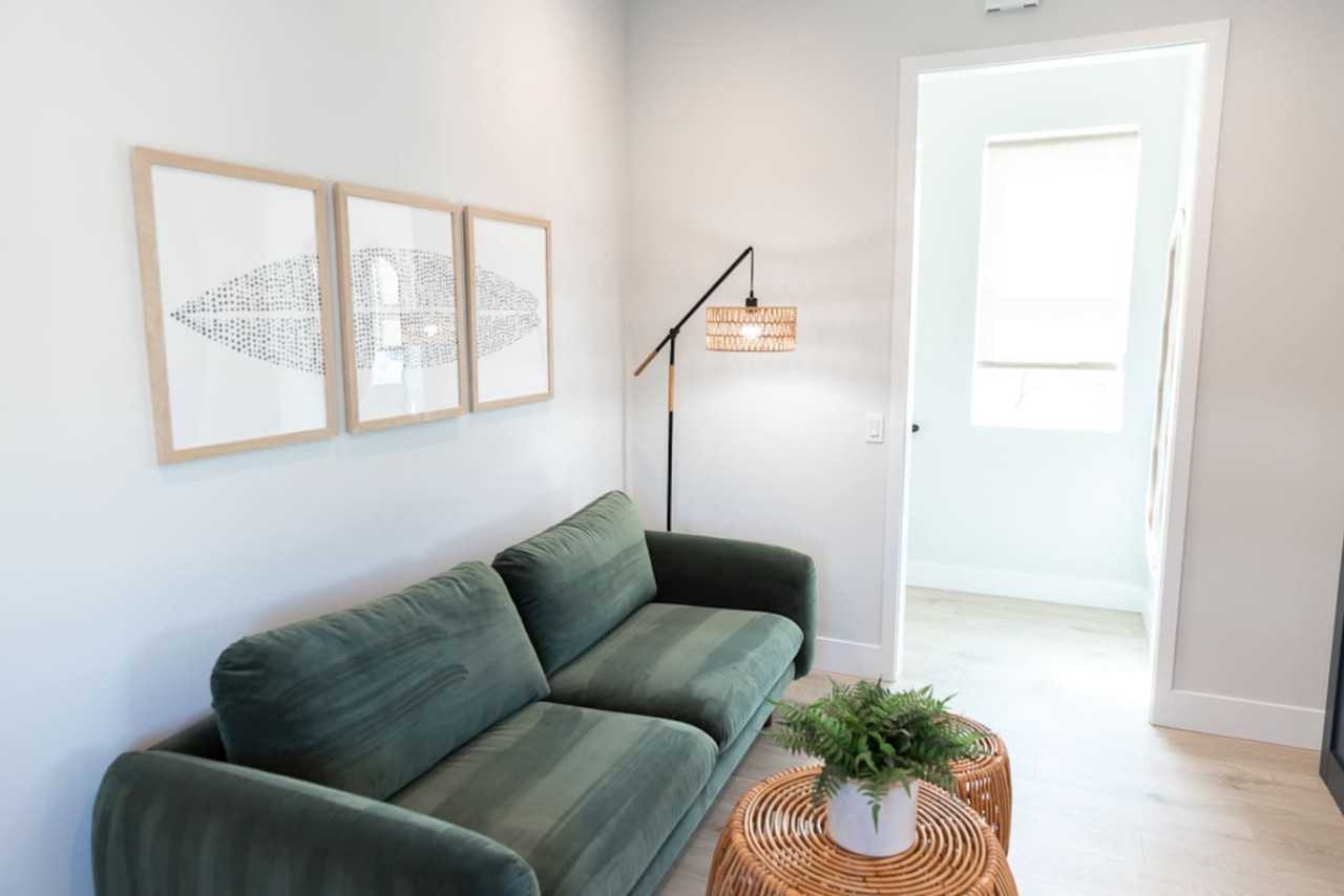 227 1st St #3 - Photo 5 of 26