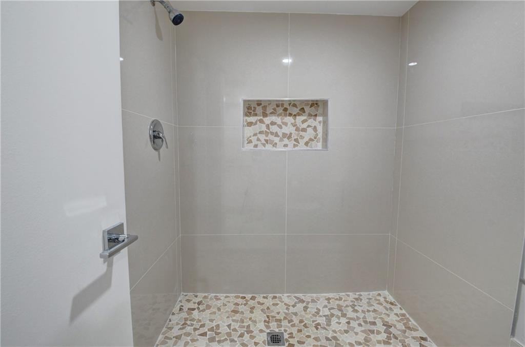 6417 La Costa Dr #104 - Photo 5 of 16