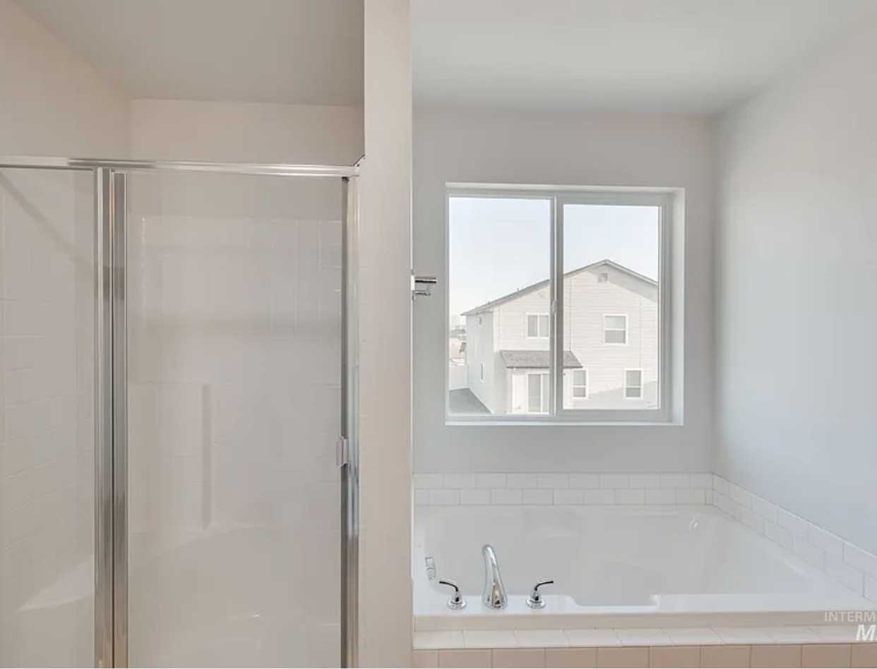 4800 Endicott Drive #NA - Photo 5 of 9