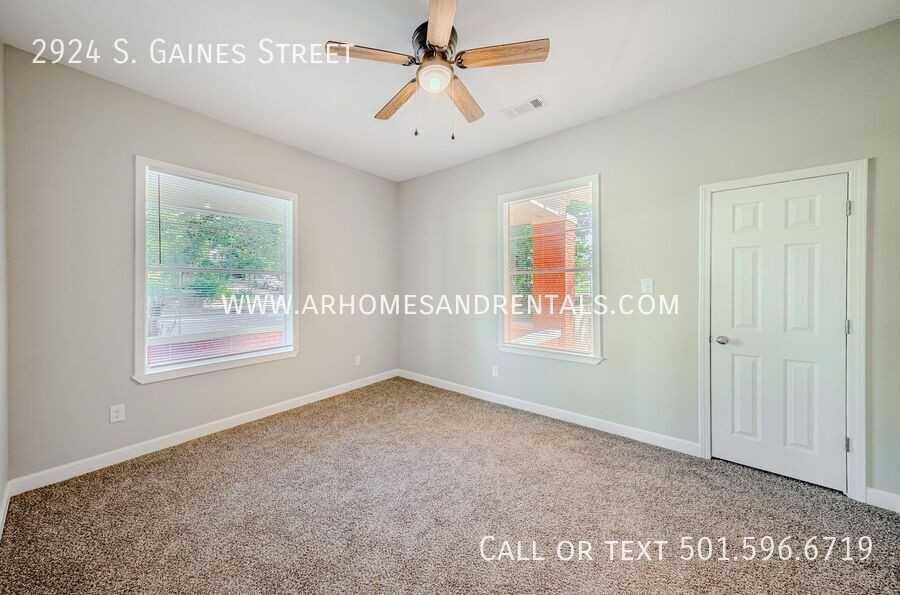 2924 S Gaines St - Photo 2 of 12