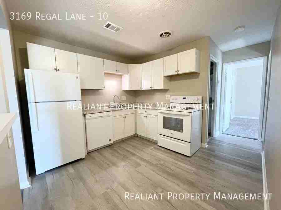 3169 Regal Ln #10 - Photo 4 of 9