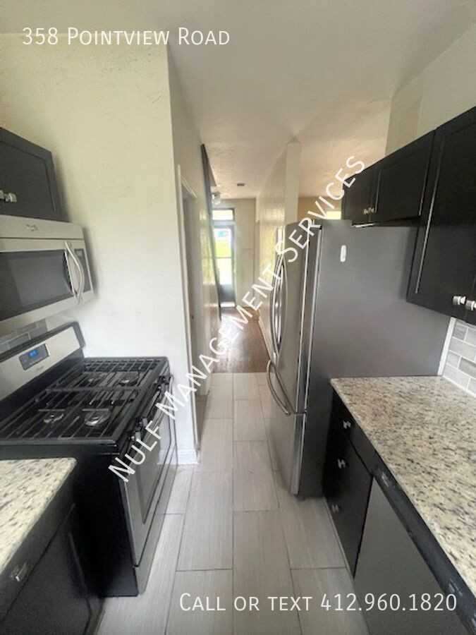 358 Pointview Road - Photo 3 of 12