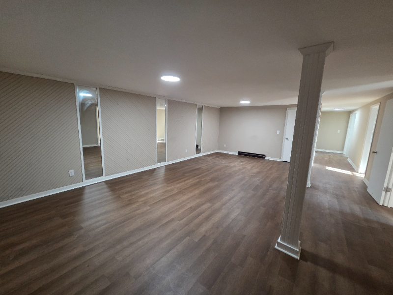 2422/2424 Tinnell Ct #2424 - Photo 5 of 18