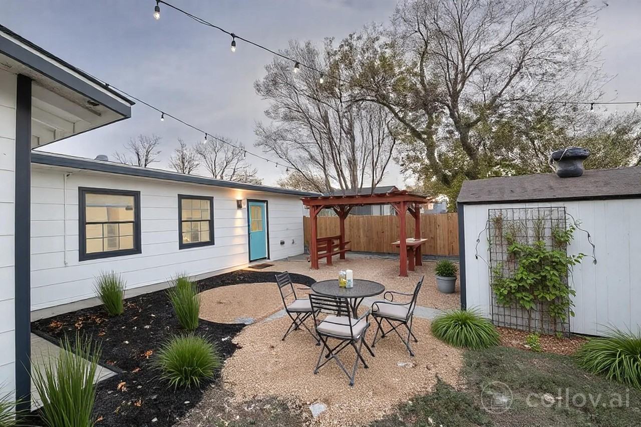 636 Southeast Ter #NA - Photo 7 of 17