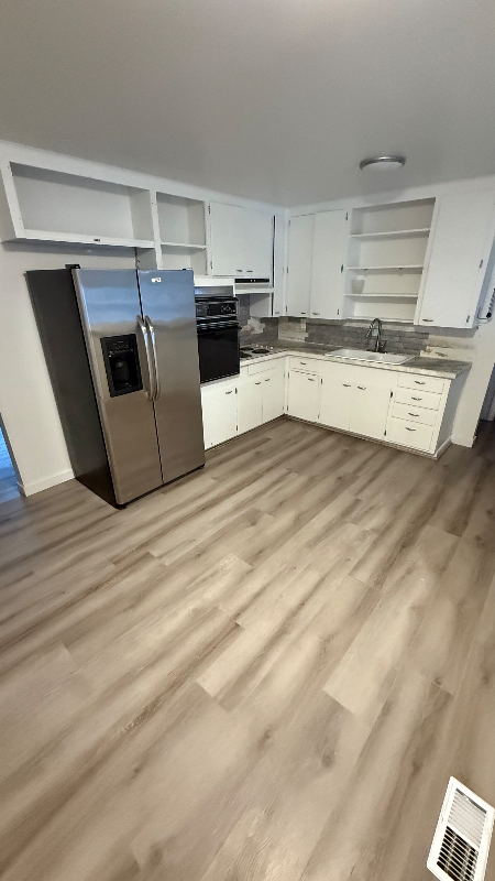 5221 Sw - Photo 3 of 21