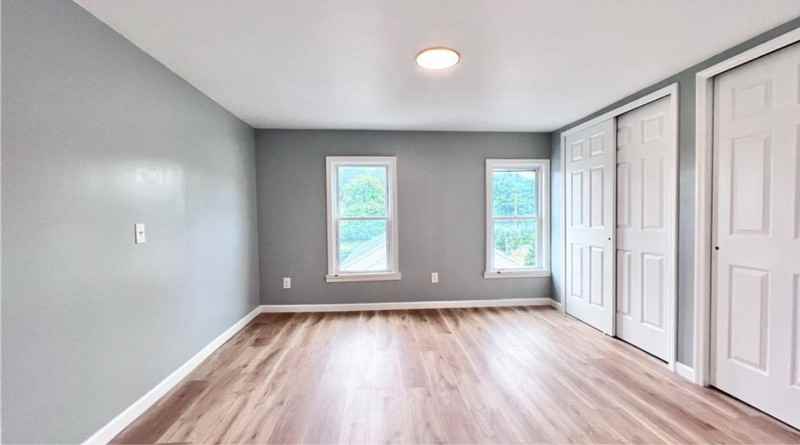 4484 1st St - Photo 3 of 9