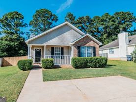210 Chadwyck Cir - Photo 1 of 1