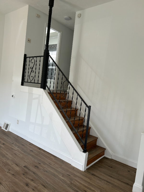 126 Fronefield Ave - Photo 4 of 20