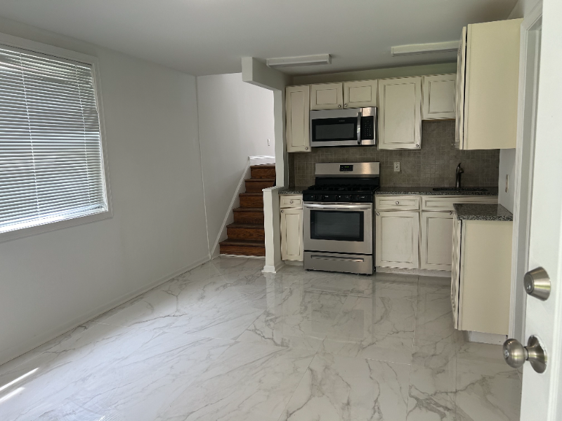 126 Fronefield Ave - Photo 6 of 20