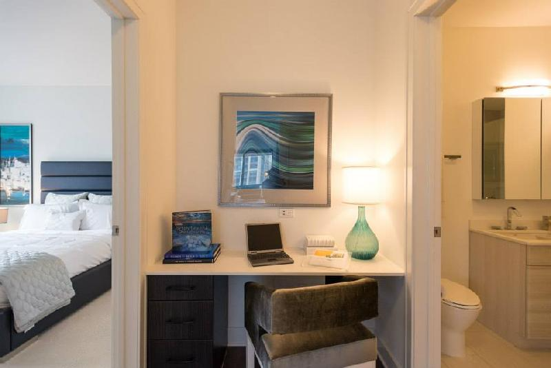 163 North Wabash Avenue - Photo 7 of 18